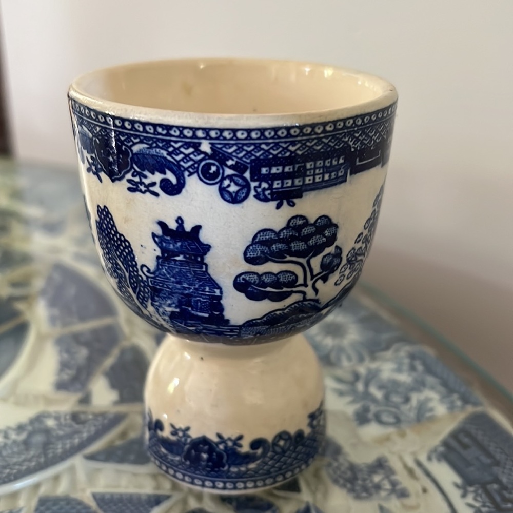 Blue willow egg cup